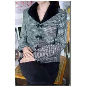 Julian Taylor Vintage Houndstooth Blazer With Faux Fur Collar Size 12 90s Black